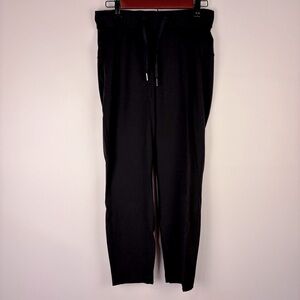 lululemon On the Fly Black Drawstring Elastic Waist Straight Pants